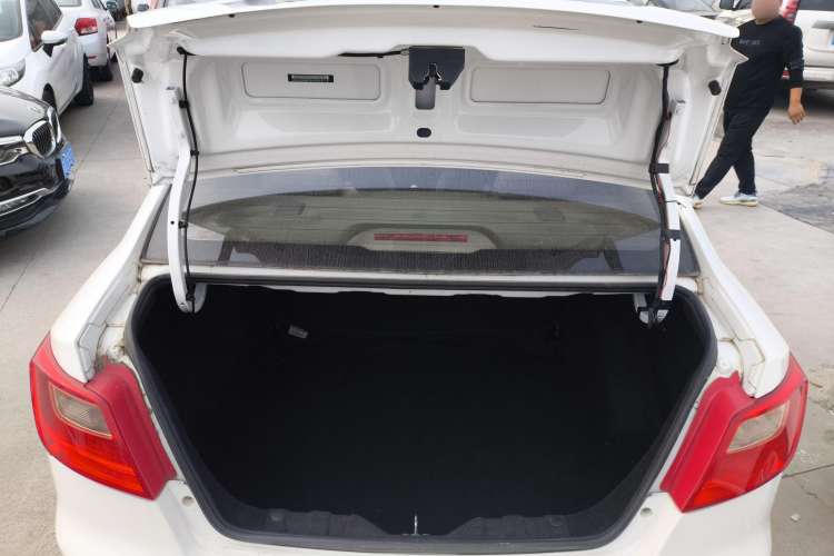 Used CHANGAN Alsvin V3 2015 1.4L Manual Meiruan Model China V Standard Trunk