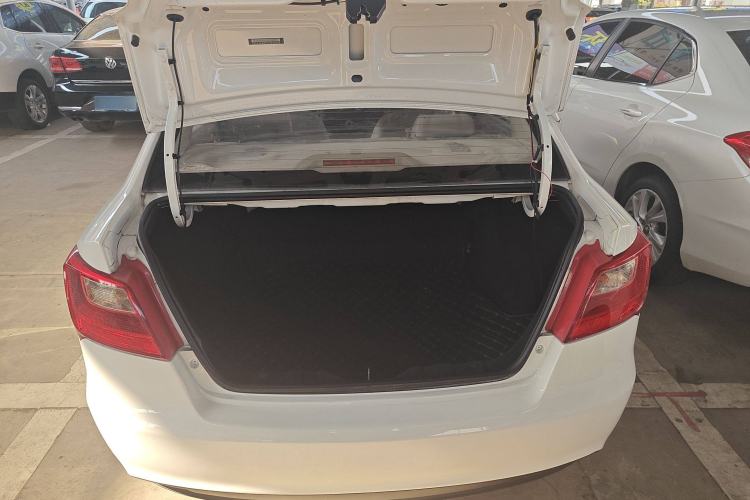Used CHANGAN Alsvin V3 2015 1.4L Manual Meiruan Model China V Standard Trunk
