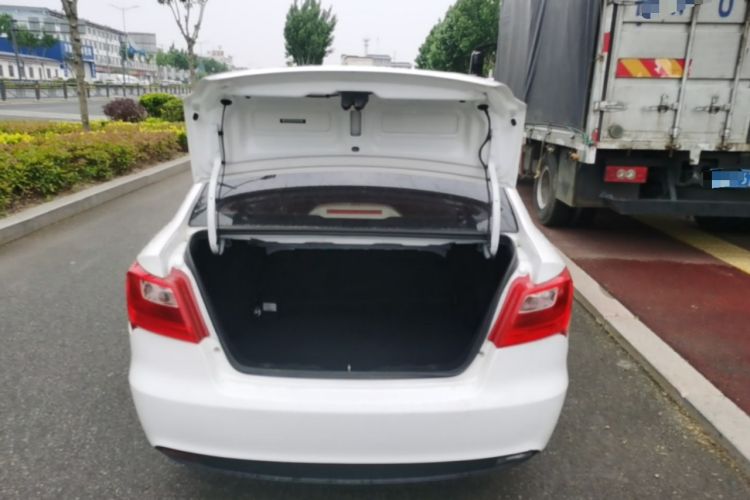 Used CHANGAN Alsvin V3 2015 1.4L Manual Meiruan Model China V Standard Trunk
