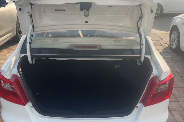 Used CHANGAN Alsvin V3 2015 1.4L Manual Warm-Hearted Model China V Standard Trunk