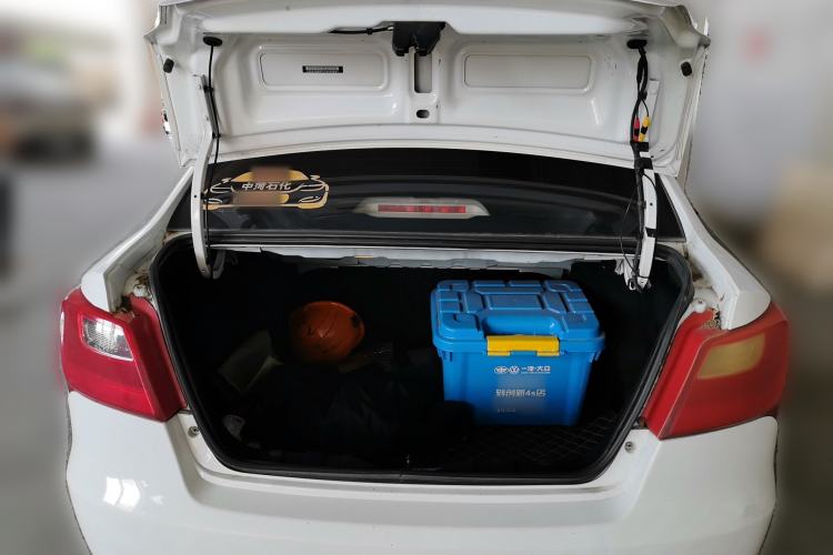 Used CHANGAN Alsvin V3 2015 1.4L Manual Meiman Model China IV Standard Trunk