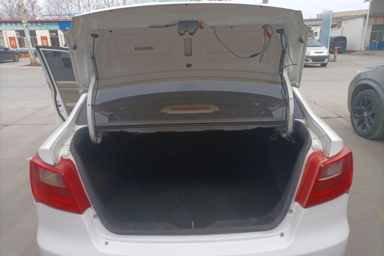 Used CHANGAN Alsvin V3 2015 1.4L Manual Meiruan Model China V Standard Trunk