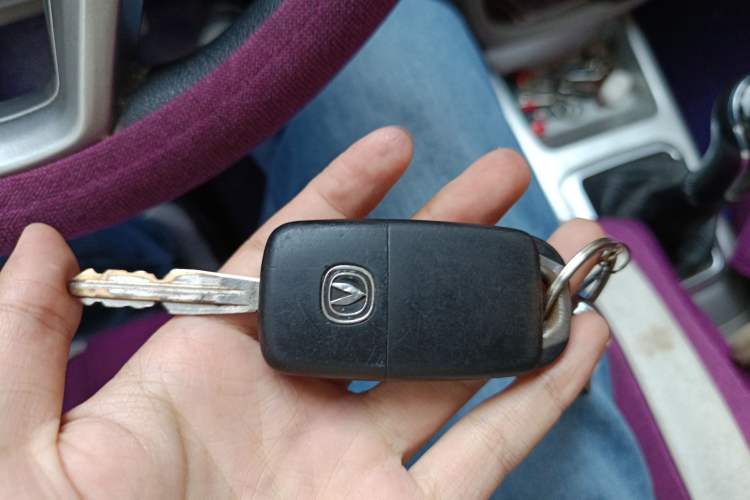 Used CHANGAN Alsvin V3 2015 1.4L Manual Warm-Hearted Model China V Standard Vehicle Key