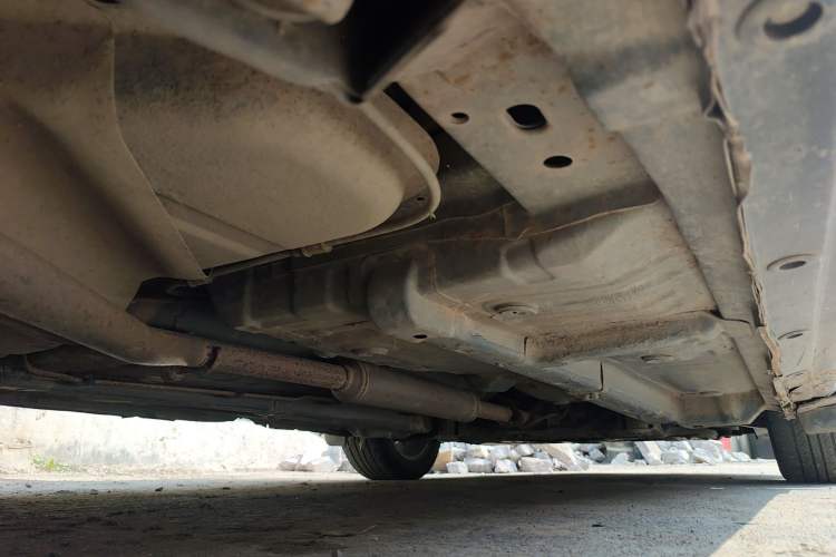 Used CHANGAN Alsvin V5 2012 1.5L Manual Dream Edition Chassis Rear Right
