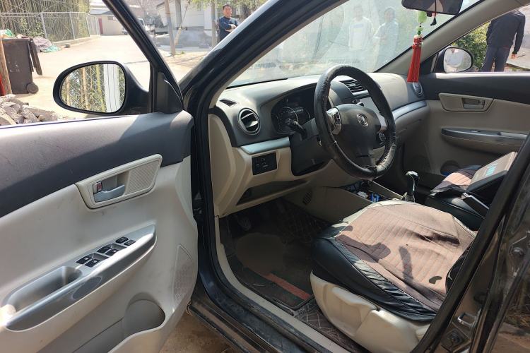 Used CHANGAN Alsvin V5 2012 1.5L Manual Dream Edition Driver Seat
