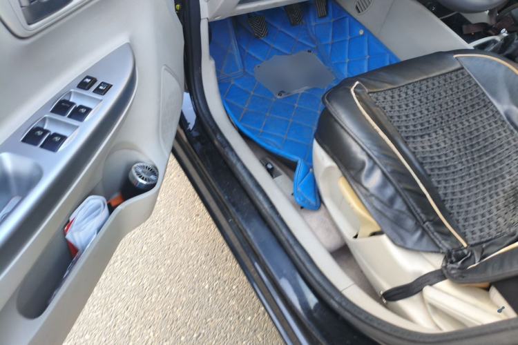 Used CHANGAN Alsvin V5 2012 1.5L Manual Dream Edition Driver Seat
