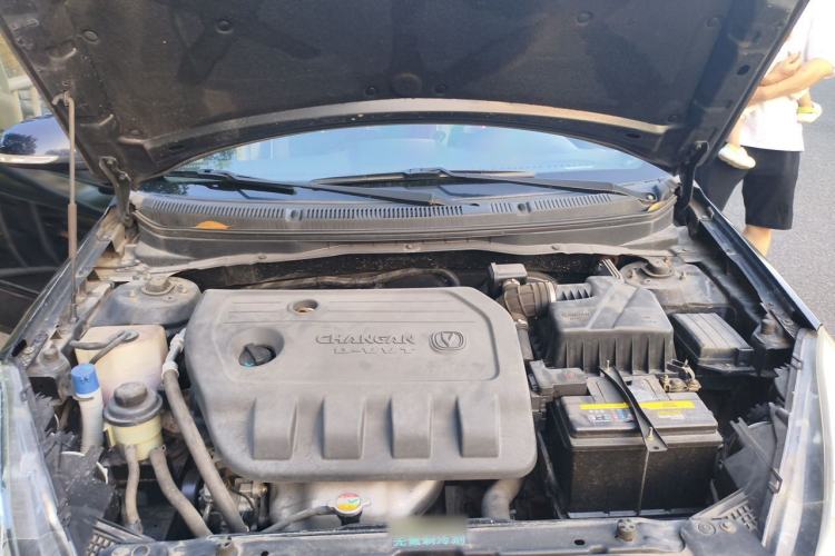 Used CHANGAN Alsvin V5 2012 1.5L Manual Dream Edition Engine Bay