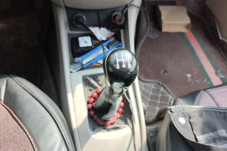 Used CHANGAN Alsvin V5 2012 1.5L Manual Dream Edition Gear Lever