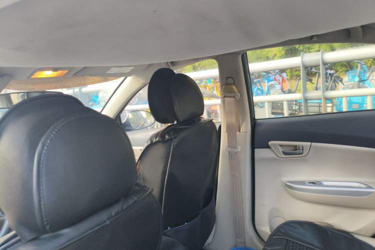 Used CHANGAN Alsvin V5 2012 1.5L Manual Dream Edition Headliner