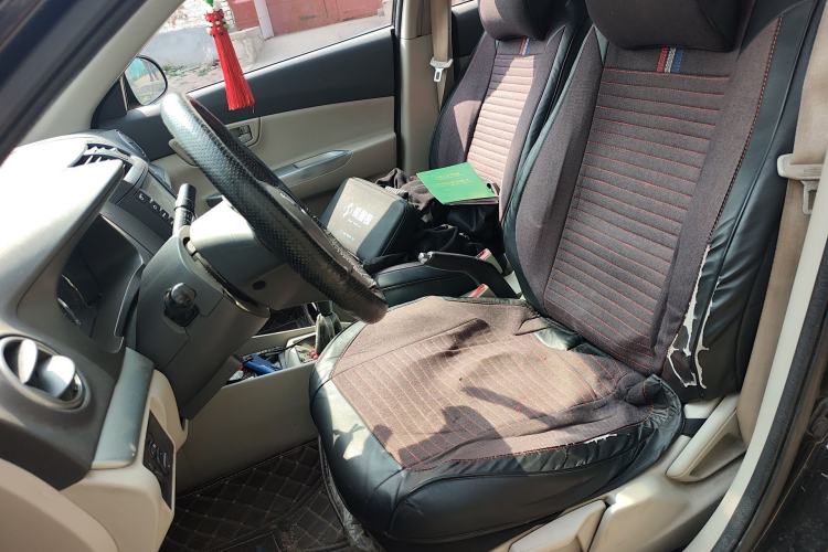 Used CHANGAN Alsvin V5 2012 1.5L Manual Dream Edition Left Front Seat
