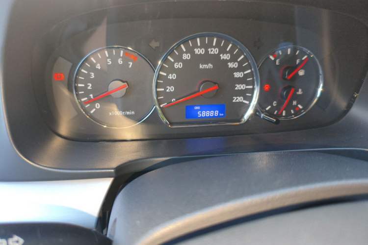 Used CHANGAN Alsvin V5 2012 1.5L Manual Dream Edition Odometer Close Up