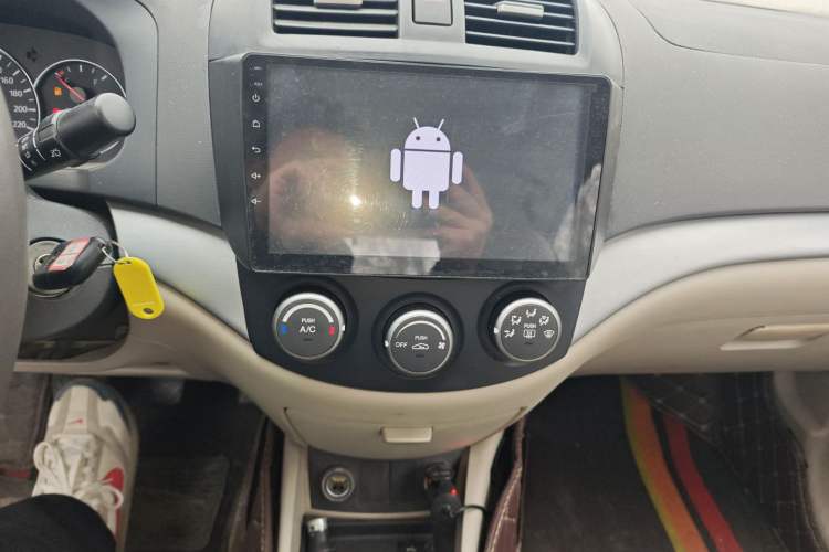 Used CHANGAN Alsvin V5 2012 1.5L Manual Dream Edition Audio And AC Panel