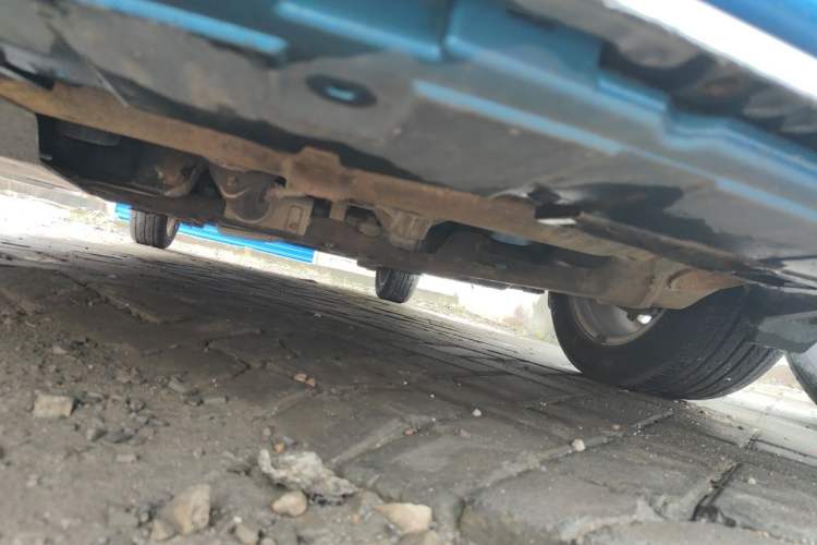Used CHANGAN Alsvin V5 2012 1.5L Manual Sport Version China IV Standard Chassis Front
