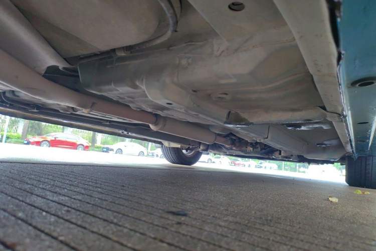 Used CHANGAN Alsvin V5 2012 1.5L Manual Dream Edition Chassis Rear Right