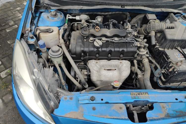 Used CHANGAN Alsvin V5 2012 1.5L Manual Sport Version China IV Standard Engine Bay Right