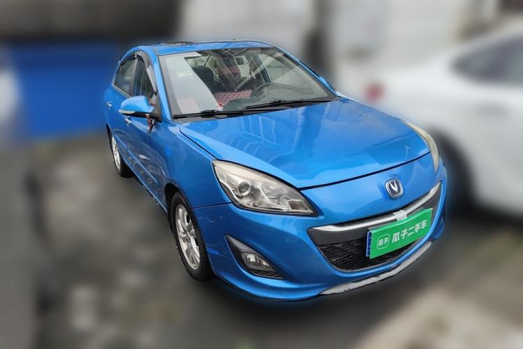 Used CHANGAN Alsvin V5 2012 1.5L Manual Sport Version China IV Standard Front Right 45 Deg