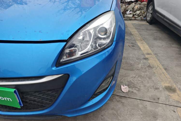 Used CHANGAN Alsvin V5 2012 1.5L Manual Dream Edition Left Front Headlight