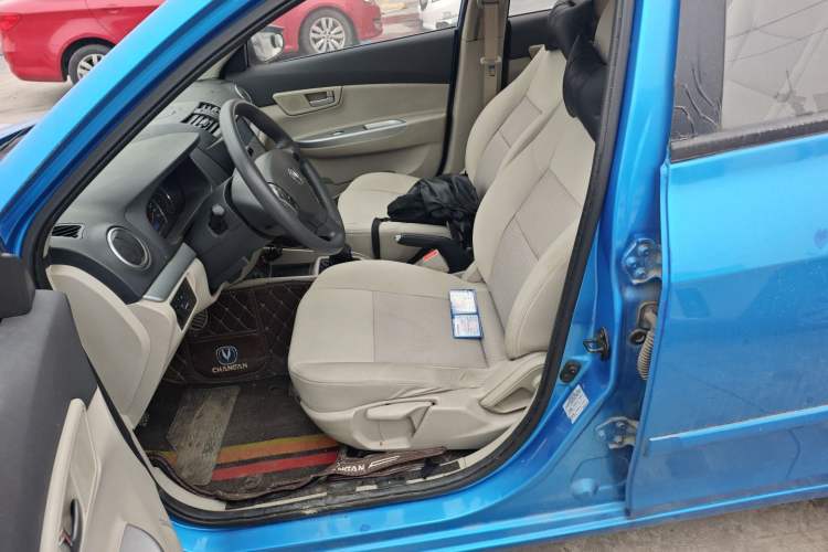 Used CHANGAN Alsvin V5 2012 1.5L Manual Dream Edition Left Front Seat
