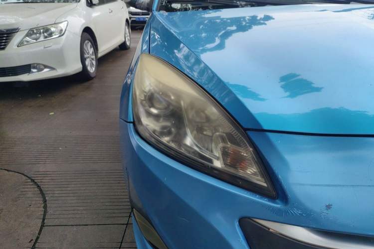 Used CHANGAN Alsvin V5 2012 1.5L Manual Dream Edition Right Front Headlight