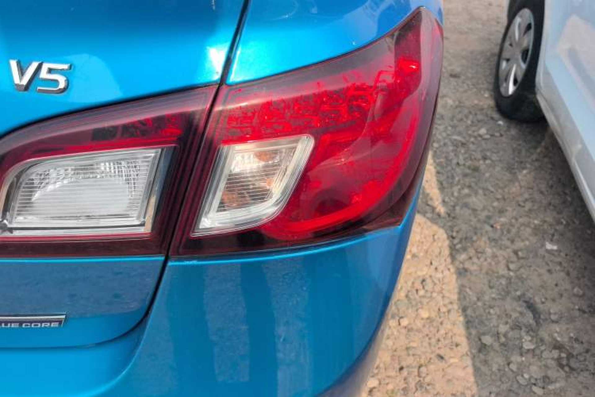 Used CHANGAN Alsvin V5 2012 1.5L Manual Dream Edition Right Rear Taillight