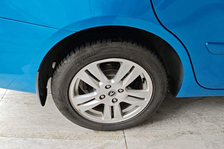 Used CHANGAN Alsvin V5 2012 1.5L Manual Dream Edition Right Rear Wheel Hub