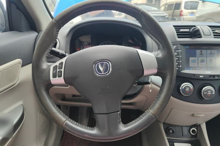 Used CHANGAN Alsvin V5 2012 1.5L Manual Sport Version China IV Standard Steering Wheel