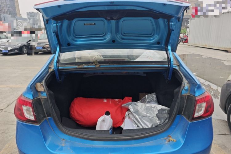 Used CHANGAN Alsvin V5 2012 1.5L Manual Dream Edition Trunk