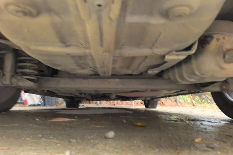 Used CHANGAN Alsvin V5 2012 1.5L Manual Dream Edition Chassis Rear