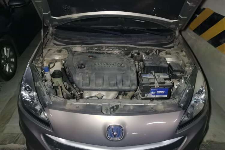 Used CHANGAN Alsvin V5 2012 1.5L Manual Dream Edition Engine Bay