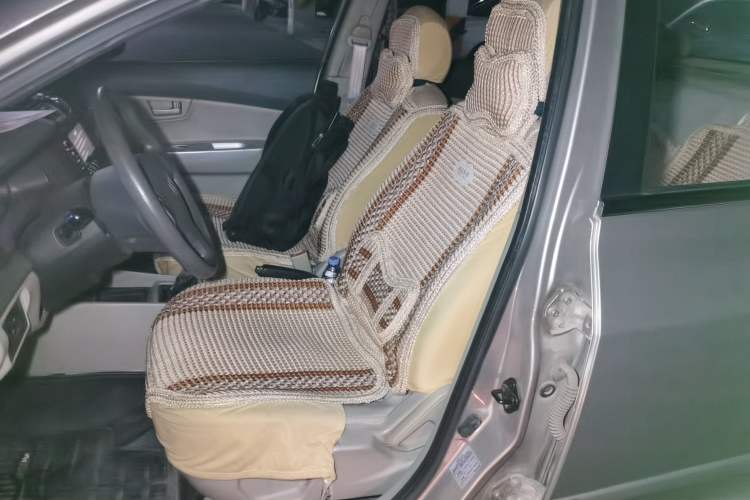 Used CHANGAN Alsvin V5 2012 1.5L Manual Dream Edition Left Front Seat