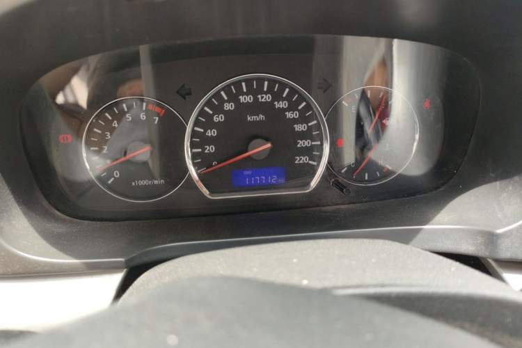 Used CHANGAN Alsvin V5 2012 1.5L Manual Dream Edition Odometer Close Up