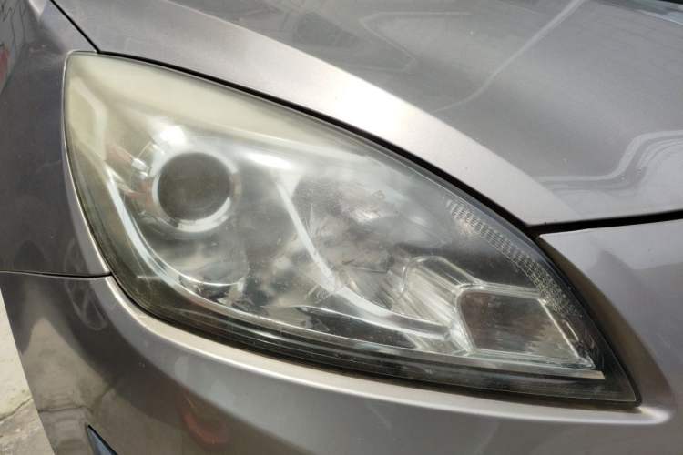 Used CHANGAN Alsvin V5 2012 1.5L Manual Dream Edition Right Front Headlight