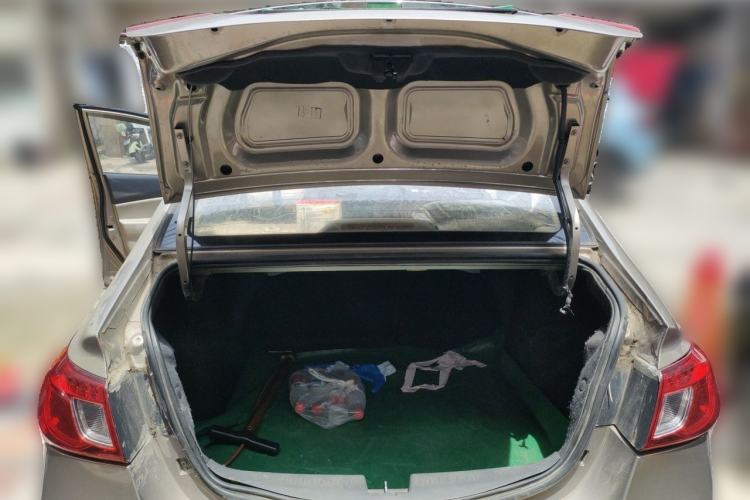 Used CHANGAN Alsvin V5 2012 1.5L Manual Dream Edition Trunk