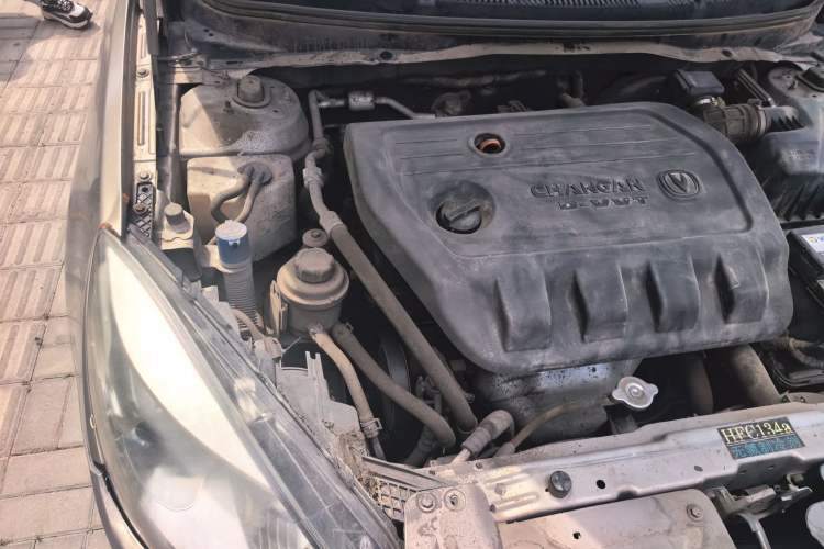 Used CHANGAN Alsvin V5 2012 1.5L Manual Sport Version China IV Standard Engine Bay Right