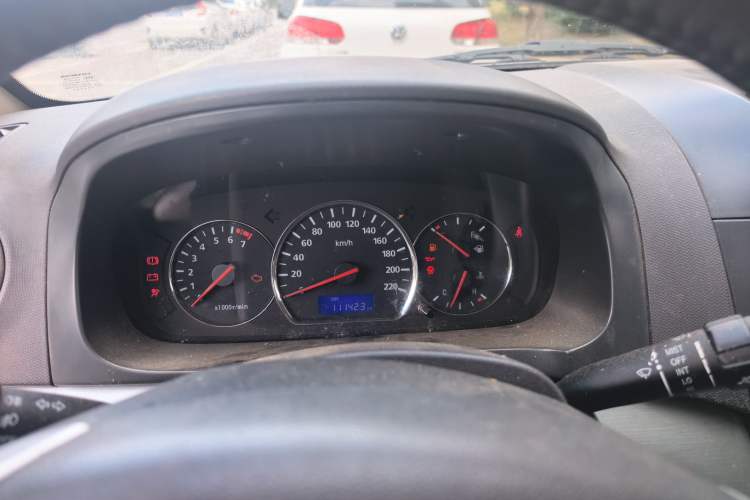 Used CHANGAN Alsvin V5 2012 1.5L Manual Sport Version China IV Standard Instrument Cluster