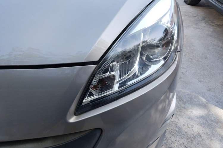 Used CHANGAN Alsvin V5 2012 1.5L Manual Dream Edition Left Front Headlight