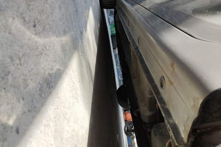 Used CHANGAN Alsvin V5 2012 1.5L Manual Dream Edition Left Side Sill