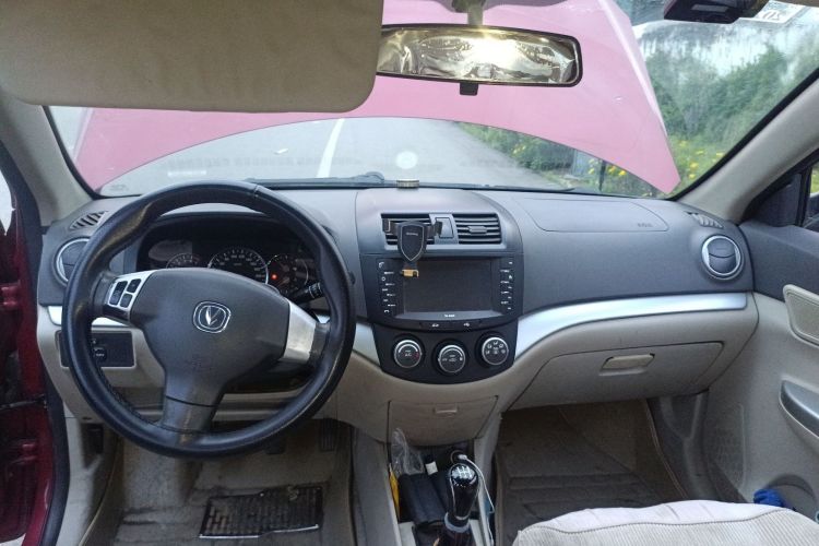 Used CHANGAN Alsvin V5 2012 1.5L Manual Dream Edition Center Console