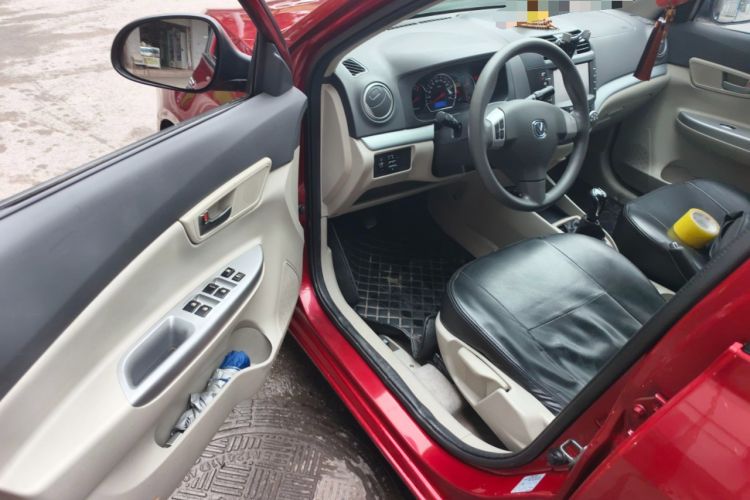 Used CHANGAN Alsvin V5 2012 1.5L Manual Dream Edition Driver Seat