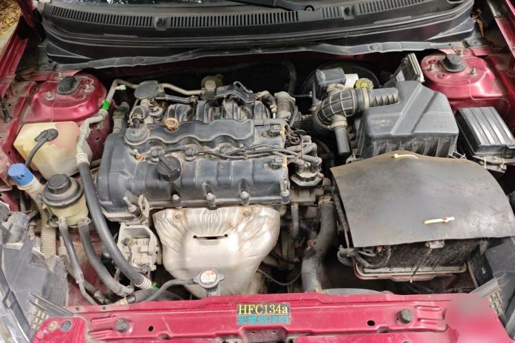 Used CHANGAN Alsvin V5 2012 1.5L Manual Dream Edition Engine Bay