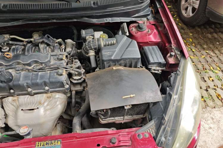 Used CHANGAN Alsvin V5 2012 1.5L Manual Dream Edition Engine Bay Left