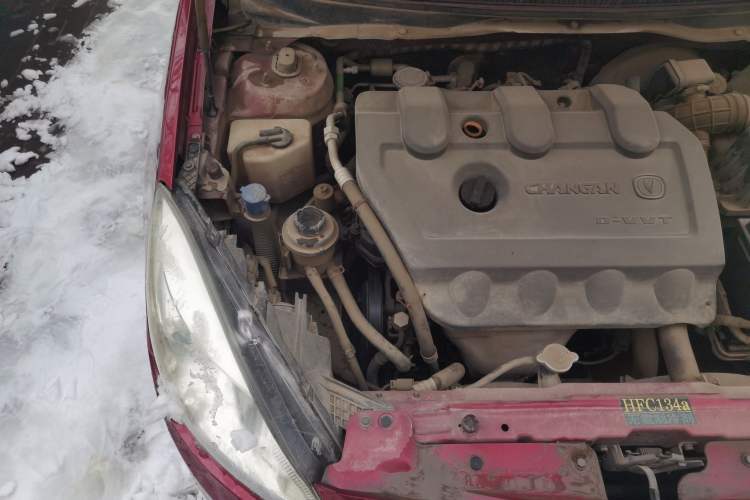 Used CHANGAN Alsvin V5 2012 1.5L Manual Sport Version China IV Standard Engine Bay Right