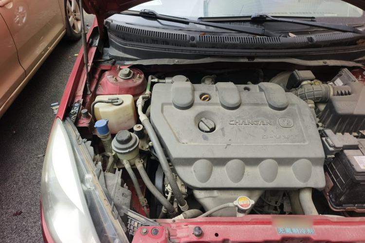 Used CHANGAN Alsvin V5 2012 1.5L Manual Dream Edition Engine Bay Right