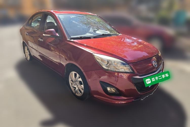 Used CHANGAN Alsvin V5 2012 1.5L Manual Sport Version China IV Standard Front Right 45 Deg