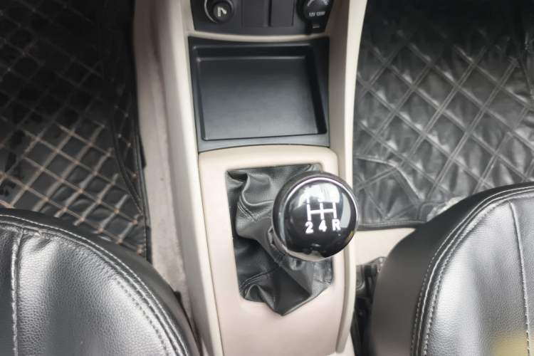 Used CHANGAN Alsvin V5 2012 1.5L Manual Dream Edition Gear Lever
