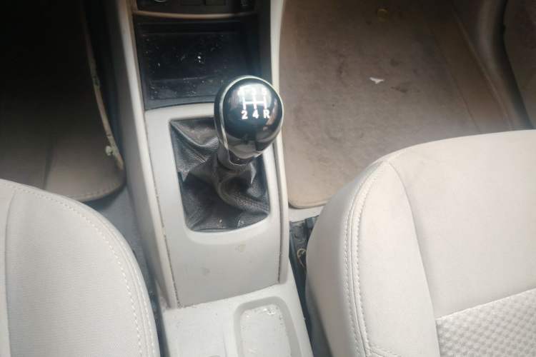 Used CHANGAN Alsvin V5 2012 1.5L Manual Dream Edition Gear Lever
