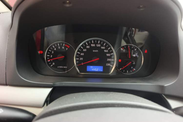 Used CHANGAN Alsvin V5 2012 1.5L Manual Dream Edition Instrument Cluster