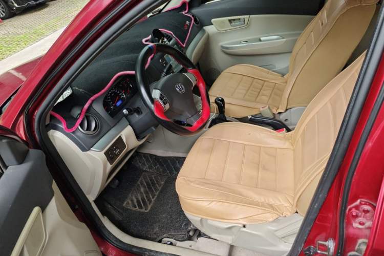 Used CHANGAN Alsvin V5 2012 1.5L Manual Dream Edition Left Front Seat