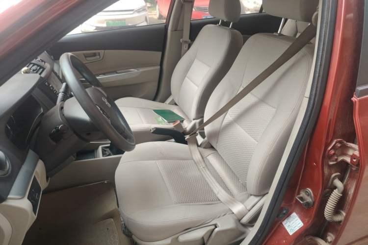 Used CHANGAN Alsvin V5 2012 1.5L Manual Dream Edition Left Front Seat