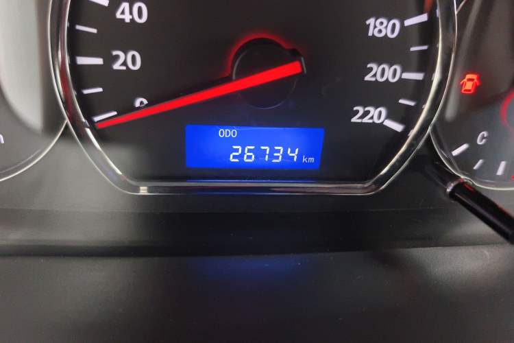 Used CHANGAN Alsvin V5 2012 1.5L Manual Dream Edition Odometer Close Up